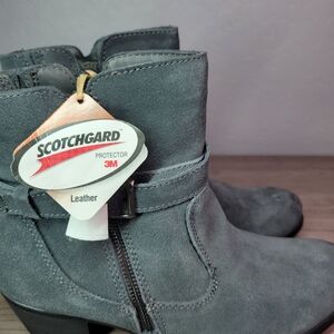 Earth Origins Gray Ankle Boots